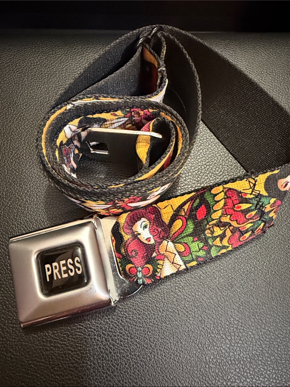 Buckle-Down Yellow Fairy Floral Seatbelt Belt - Picture 3 of 4